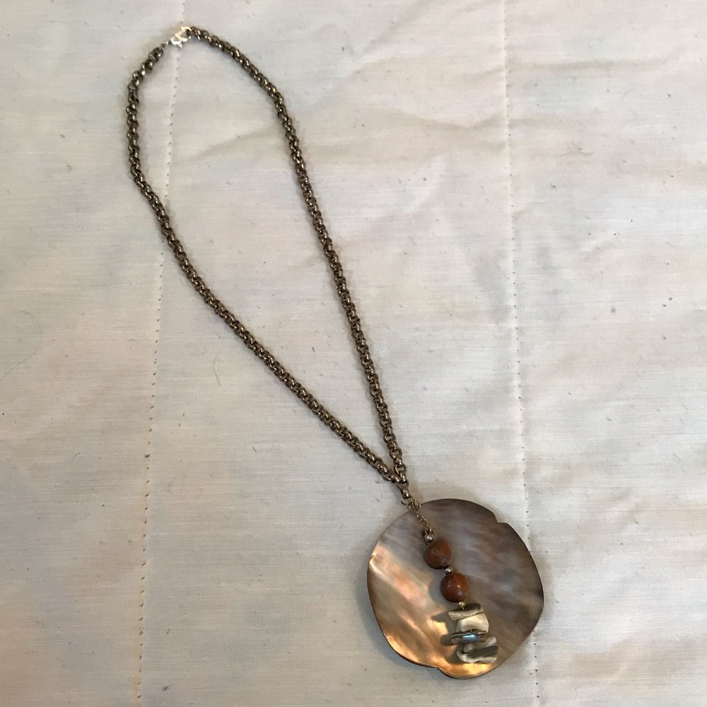 LOWEST PRICE Beautiful abalone medallion metal chain necklace
